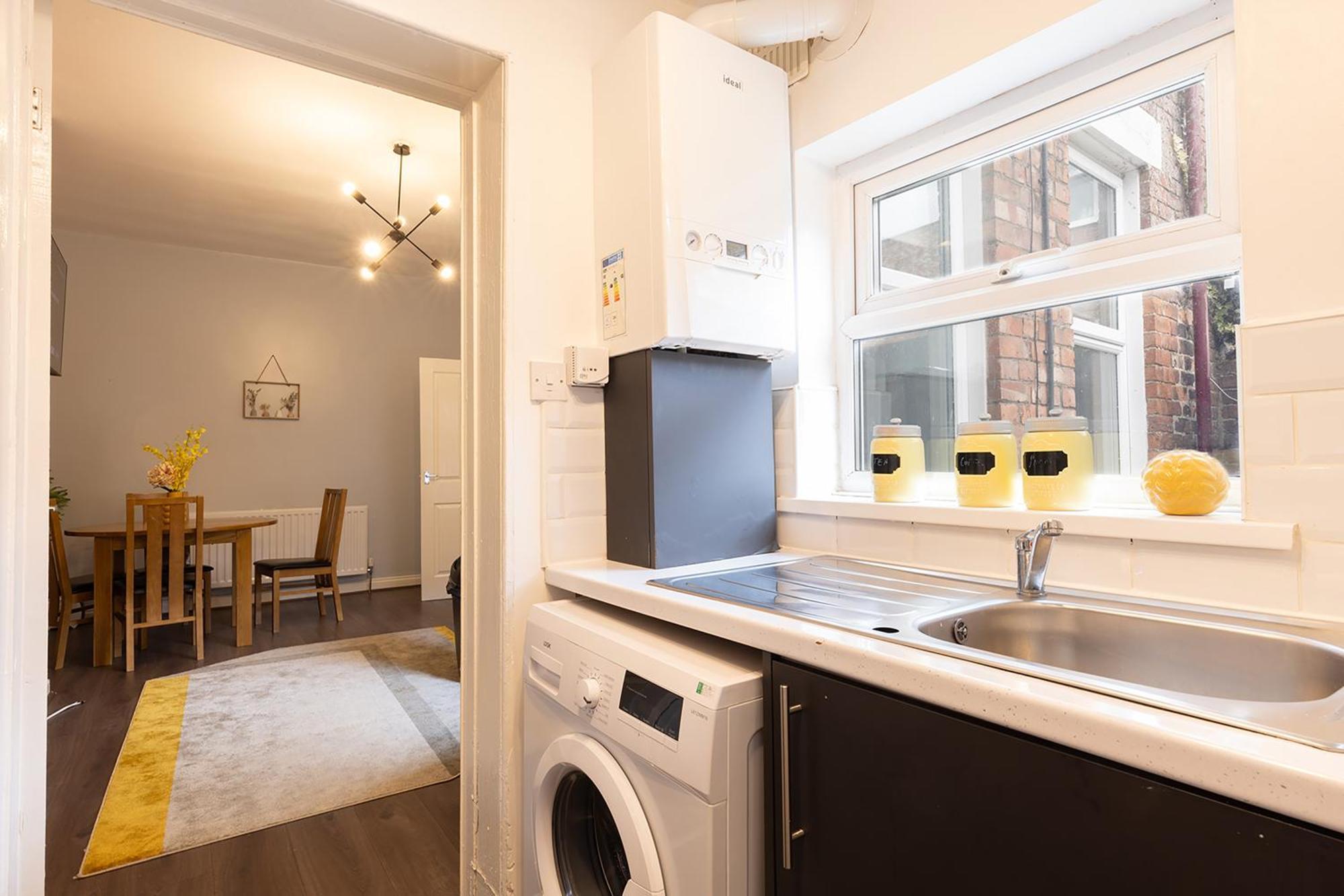 Cityhost Apartments - Gateshead 115 Bagian luar foto
